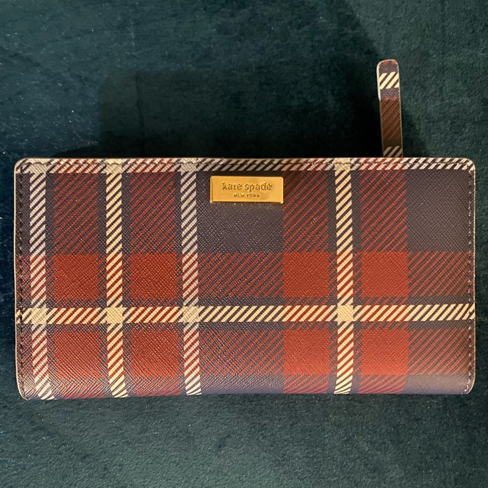 Kate Spade New York Laurel Way Plaid Stacey Wallet.